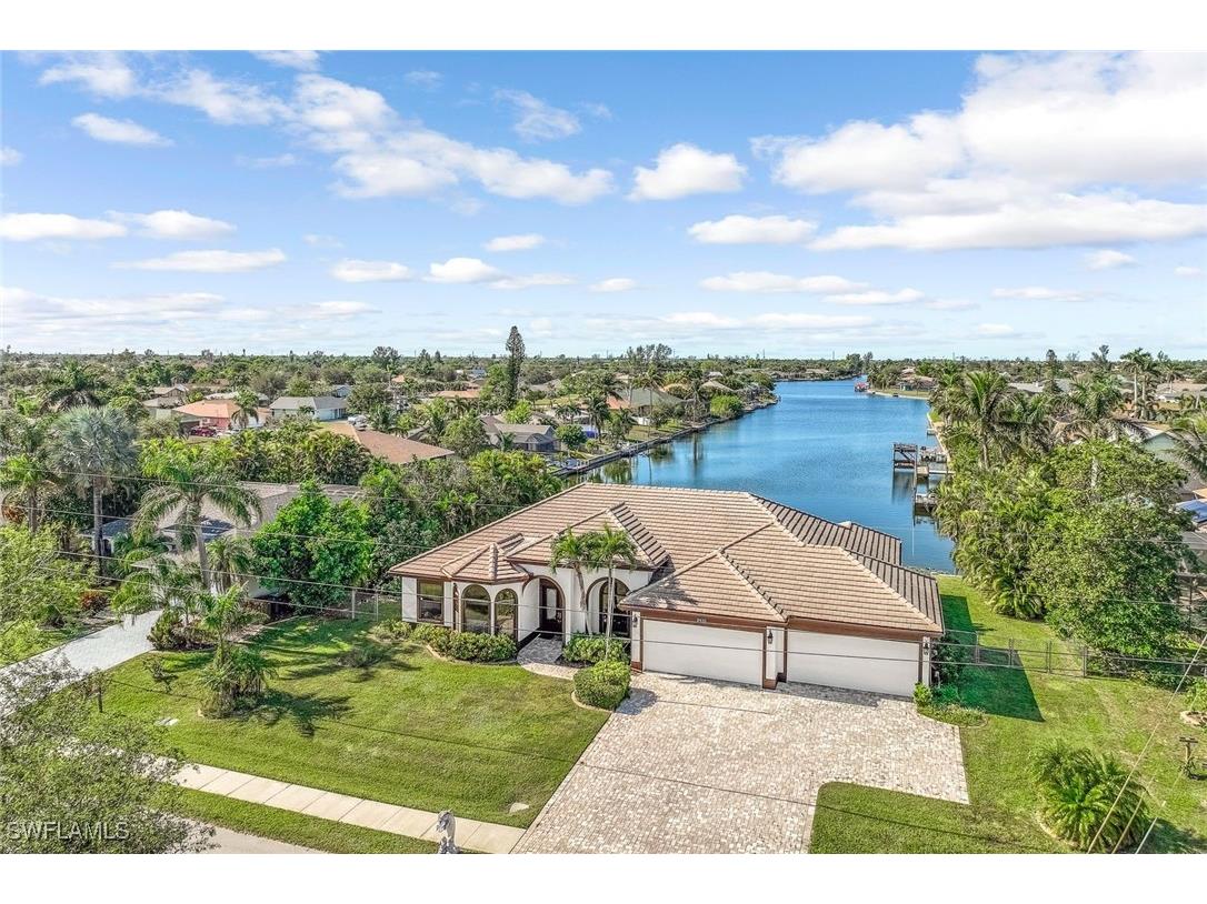 2410 Academy Boulevard Cape Coral FL 33990 224101028 image1