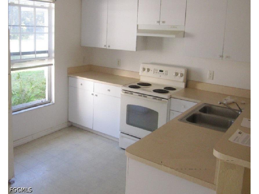 2410 NE 6th Street Cape Coral FL 33909 2026028901 image7