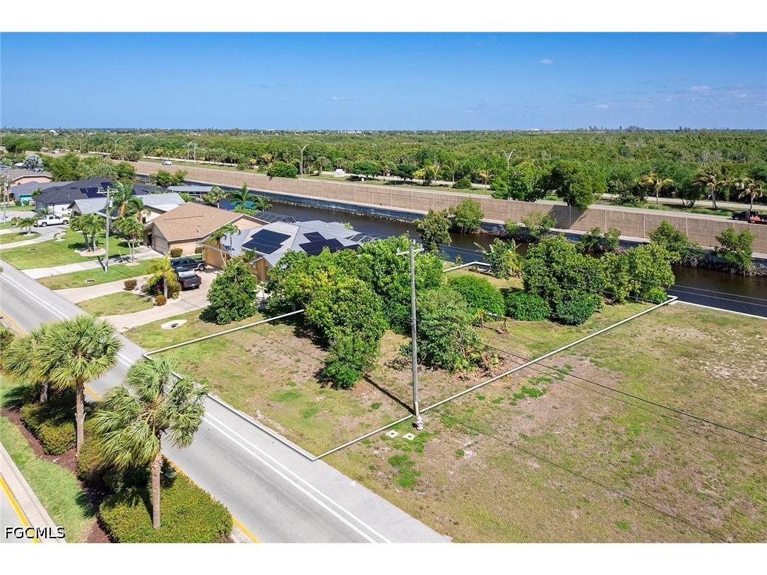 2411 Everest Parkway Cape Coral FL 33904 2026018559 image6