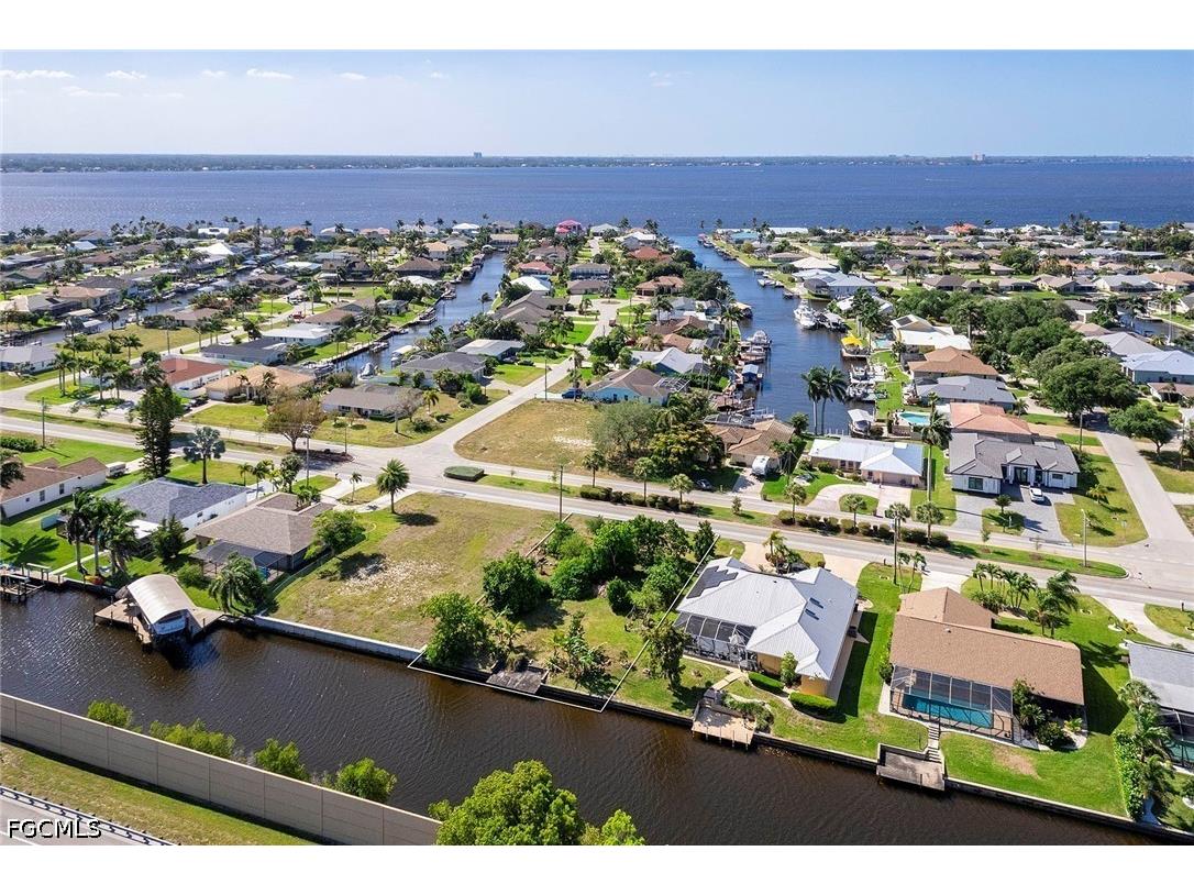 2411 Everest Parkway Cape Coral FL 33904 2026018559 image8
