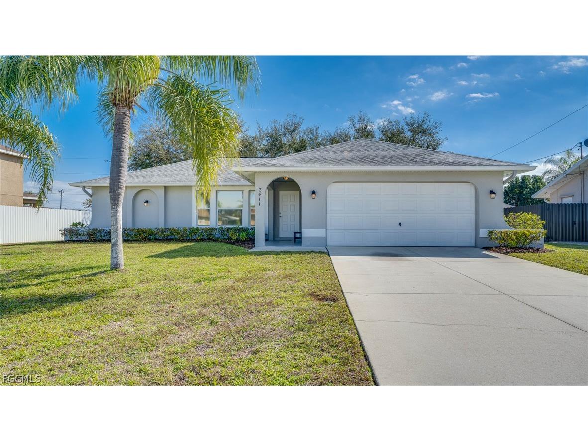 2411 SE 8th Place Cape Coral FL 33990 2026006910 image1