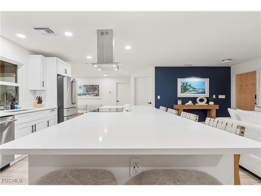 2412 La Salle Avenue Fort Myers FL 33907 2025019426 image39