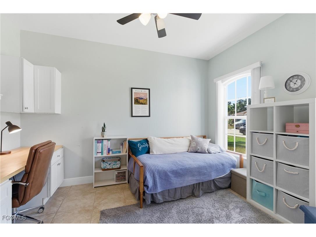 2412 Nature Pointe Loop Fort Myers FL 33905 2025021970 image23