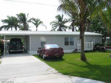 2412 York Road Saint James City FL 33956 223003435 image1