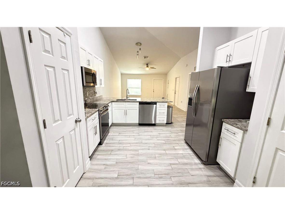 2413 Delta Avenue N Lehigh Acres FL 33971 2026026890 image7