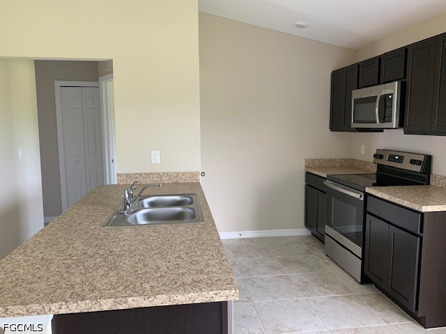 2413 NW 29th Street Cape Coral FL 33993 2026026692 image3