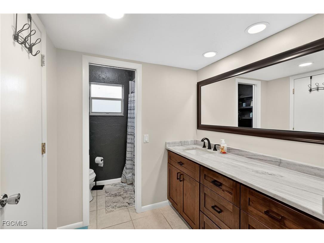 2413 Woodland Circle Fort Myers FL 33907 2026000742 image17