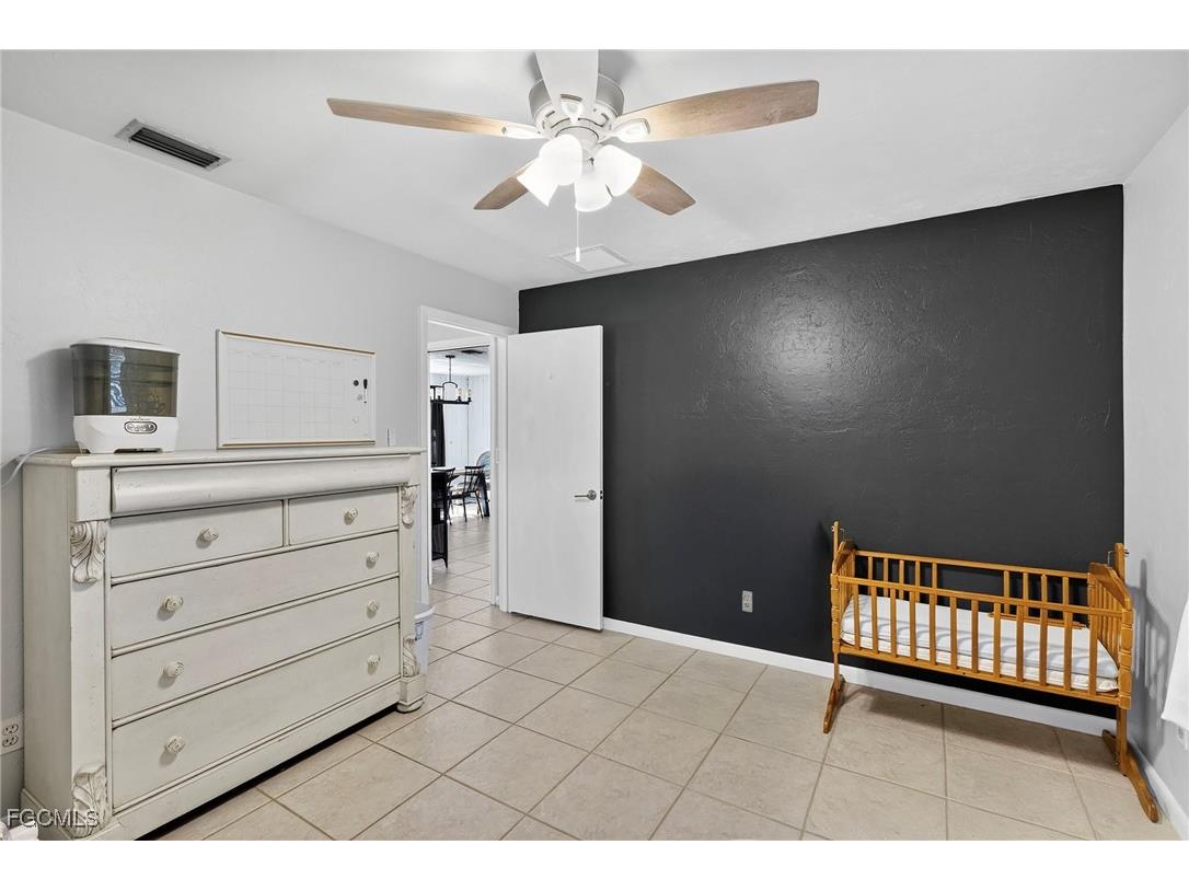 2413 Woodland Circle Fort Myers FL 33907 2026000742 image23