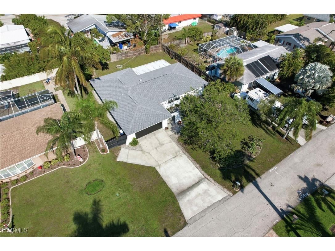 2413 Woodland Circle Fort Myers FL 33907 2026000742 image34