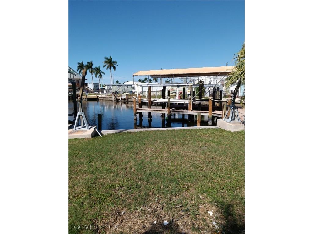 2413 York Road Other FL 33956 2026003164 image1