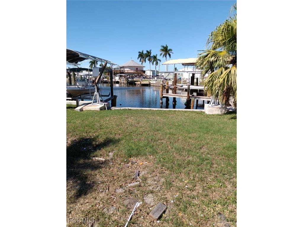 2413 York Road Other FL 33956 2026003164 image5