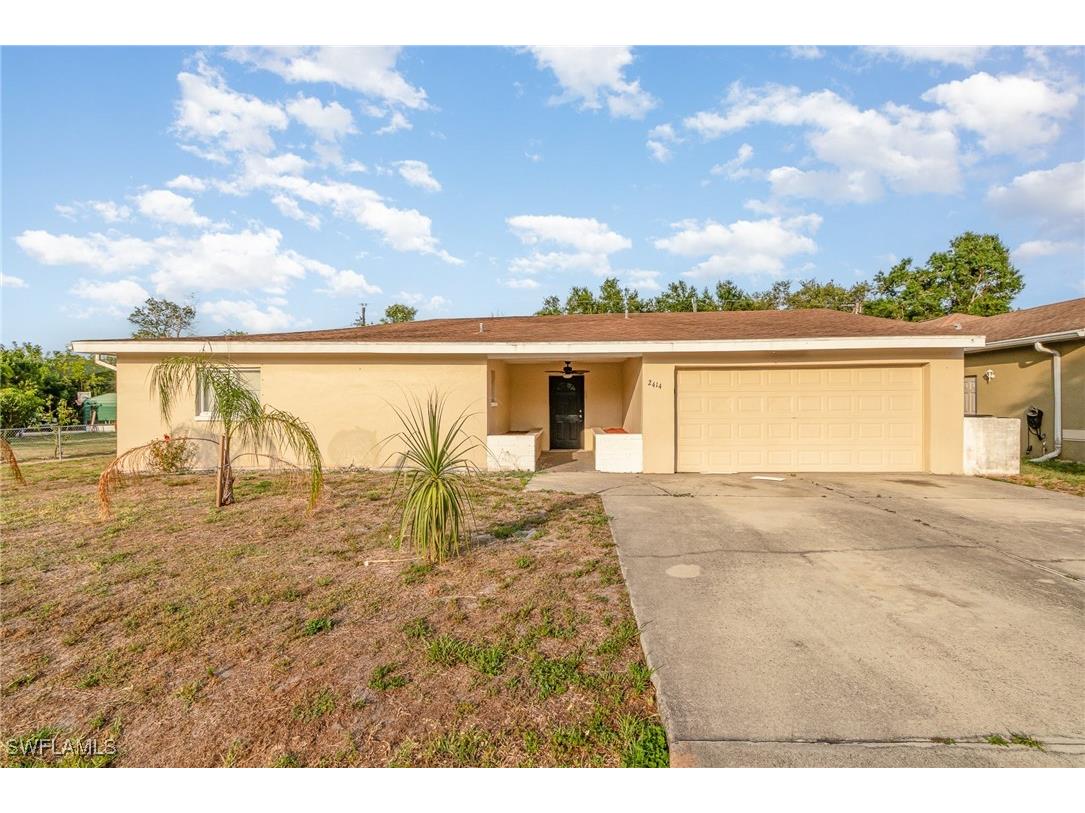 2414 Parkview Drive Fort Myers FL 33905 225044596 image1