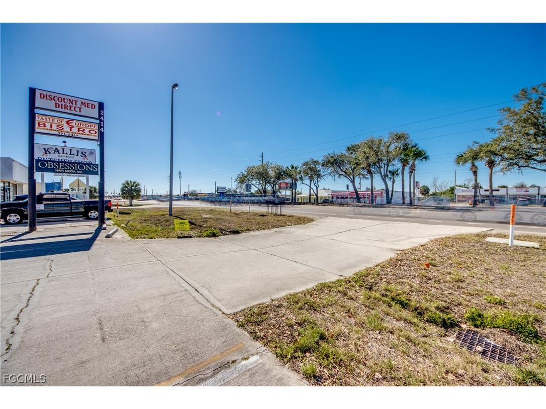 2414 Tamiami Trail #C Port Charlotte FL 33952 2026009828 image26