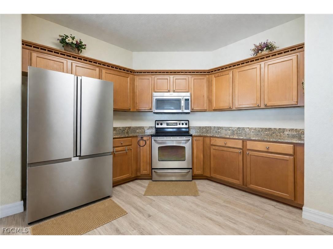 2415 NE 22nd Avenue Cape Coral FL 33909 2026013890 image17