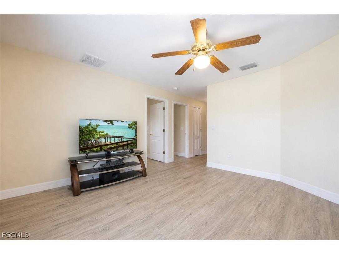 2415 NE 22nd Avenue Cape Coral FL 33909 2026013890 image24