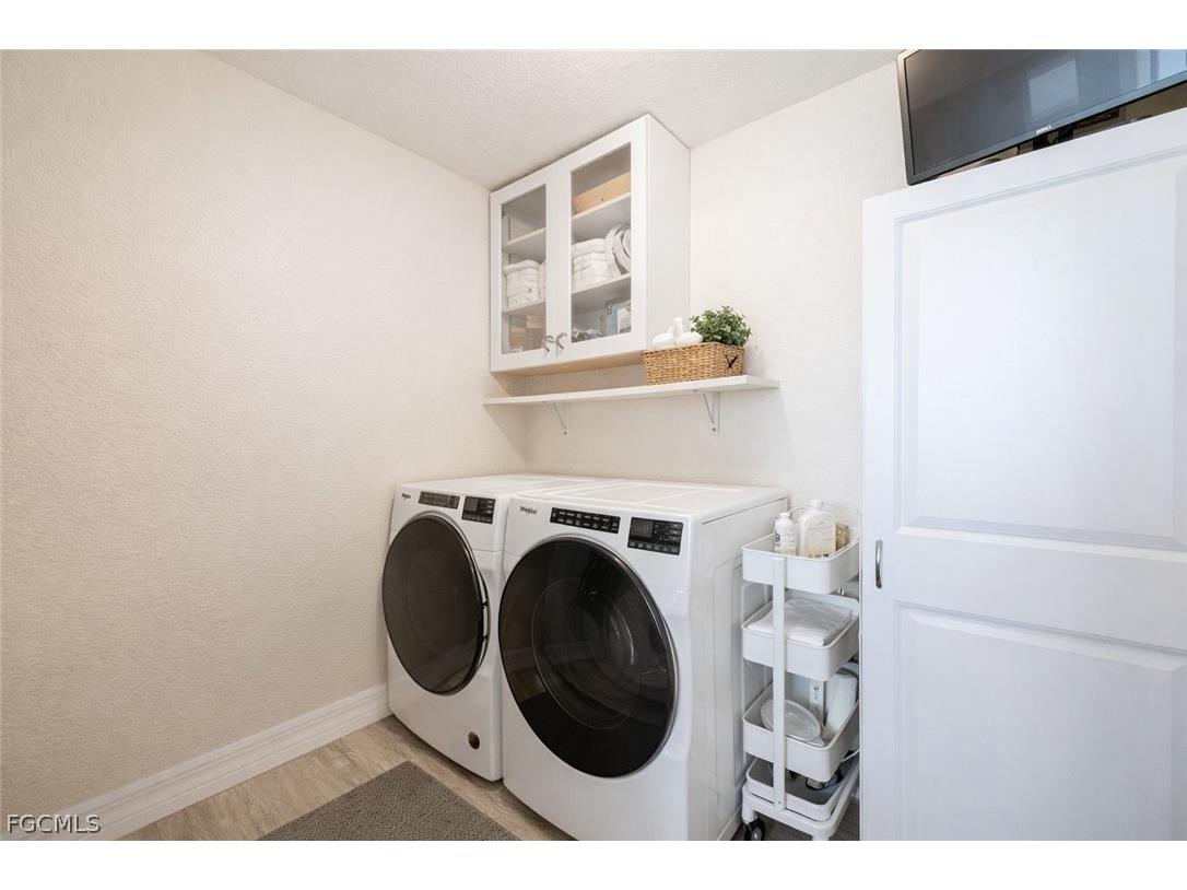 2415 NE 22nd Avenue Cape Coral FL 33909 2026013890 image28