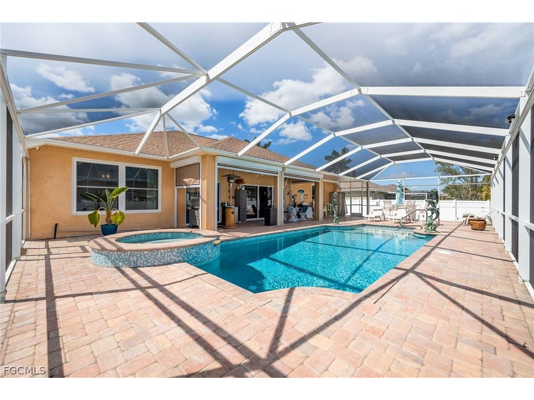 2415 NE 22nd Avenue Cape Coral FL 33909 2026013890 image34