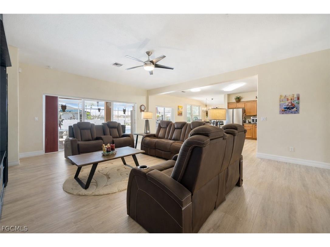 2415 NE 22nd Avenue Cape Coral FL 33909 2026013890 image7