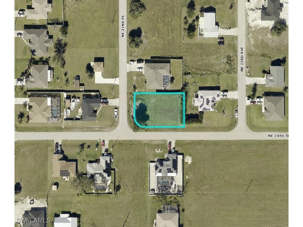 2415 NE 22nd Place Cape Coral FL 33909 224077761 image1