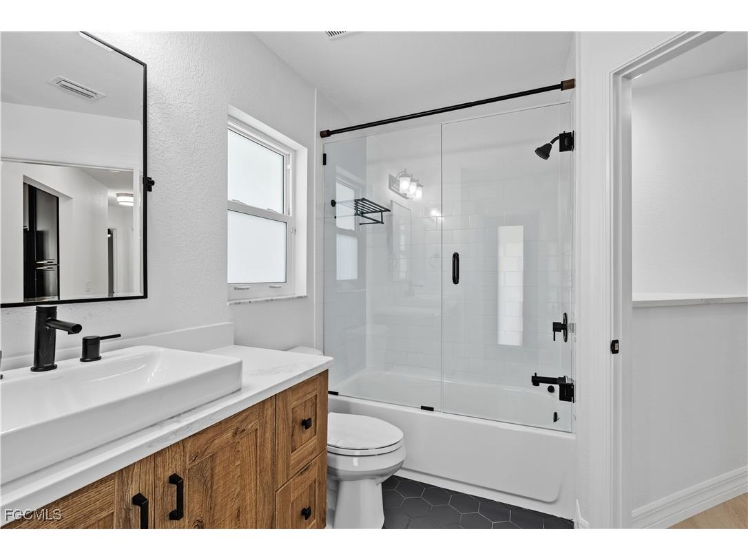 2415 W Price Boulevard North Port FL 34286 2026006476 image30