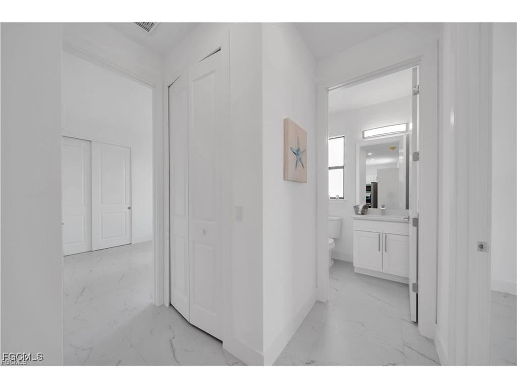 2416/2418 Xelda Avenue N Lehigh Acres FL 33971 2025019896 image28