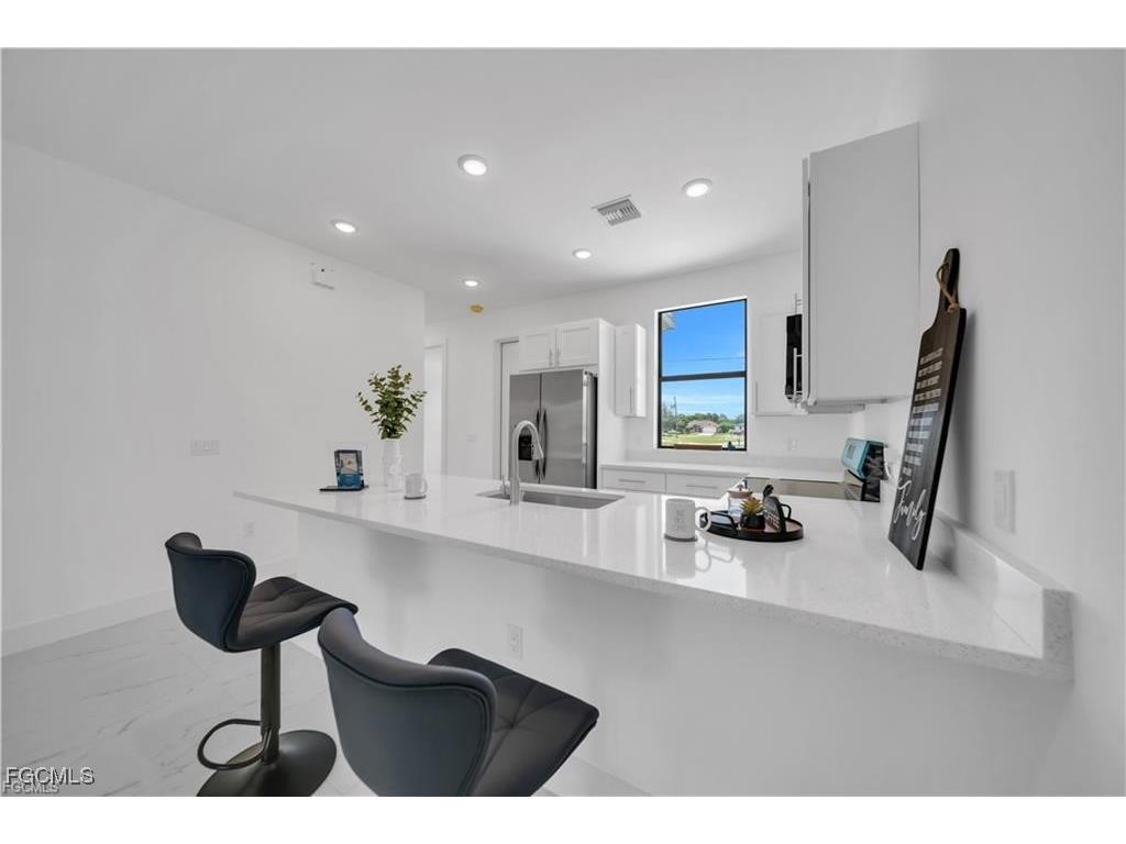 2416/2418 Xelda Avenue N Lehigh Acres FL 33971 2025019896 image7