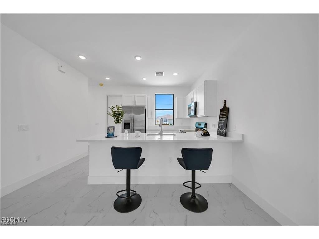 2416/2418 Xelda Avenue N Lehigh Acres FL 33971 2025019896 image8