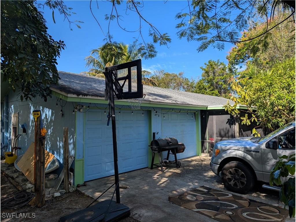 2416 Andrew Drive Naples FL 34112 226001797 image1