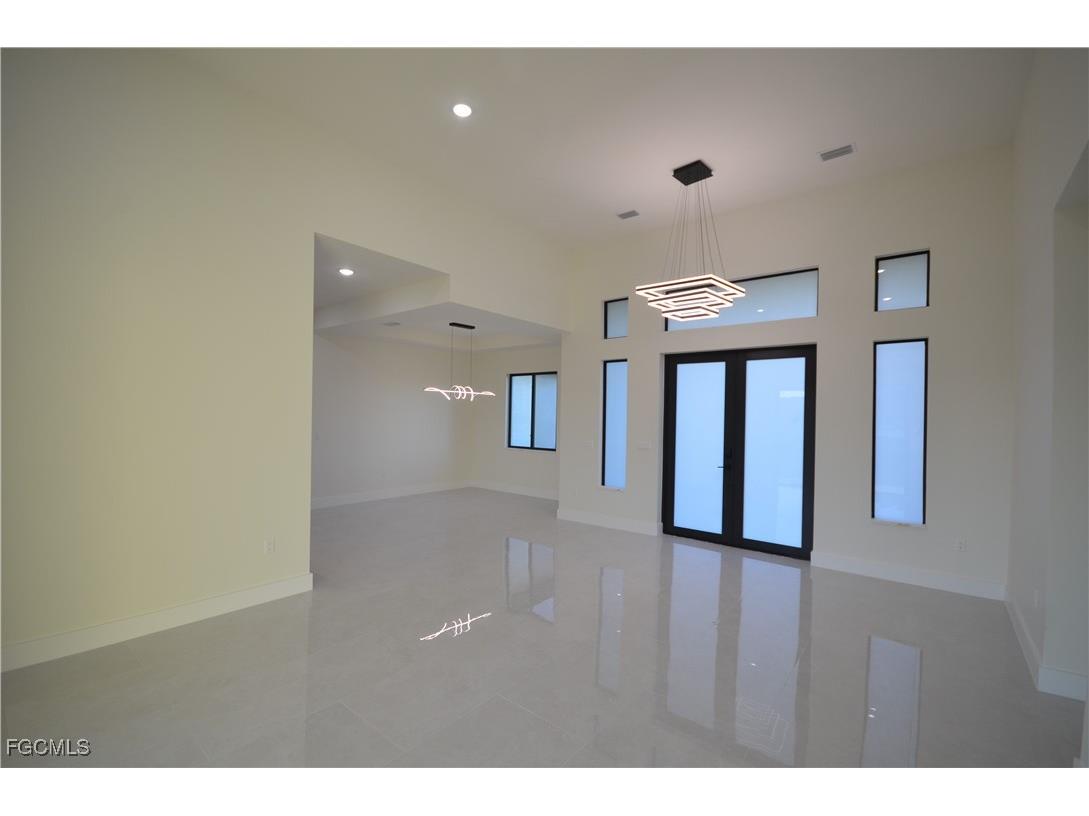 2416 Diplomat Parkway W Cape Coral FL 33993 2026001156 image16