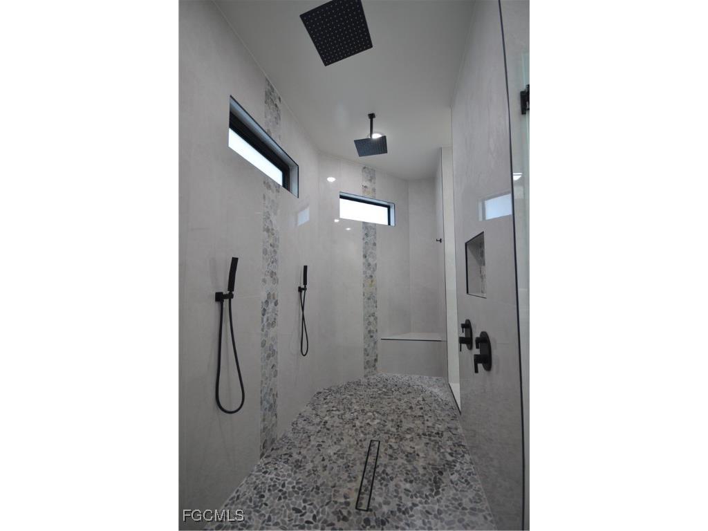 2416 Diplomat Parkway W Cape Coral FL 33993 2026001156 image42