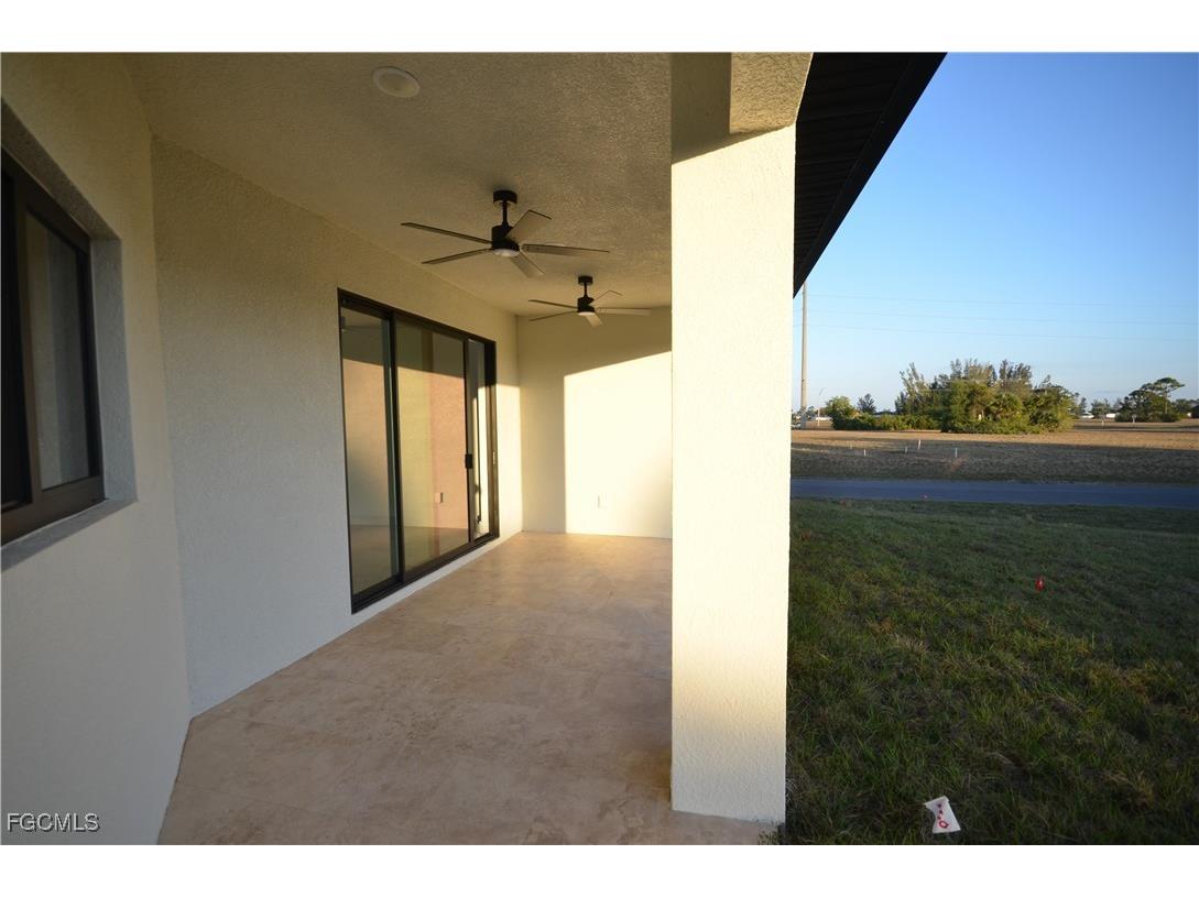 2416 Diplomat Parkway W Cape Coral FL 33993 2026001156 image47