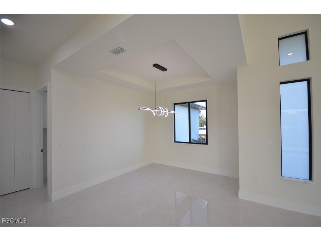 2416 Diplomat Parkway W Cape Coral FL 33993 2026006533 image17