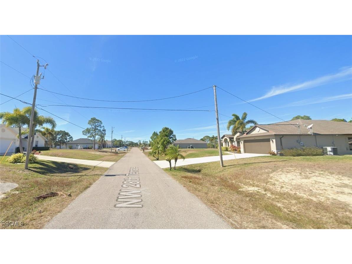 2416 NW 28th Terrace Cape Coral FL 33993 2025016621 image3