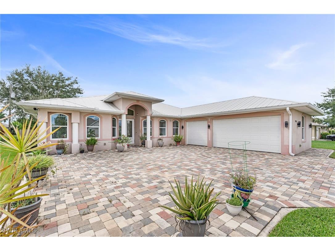 2416 SE 8th Avenue Cape Coral FL 33990 225058610 image1