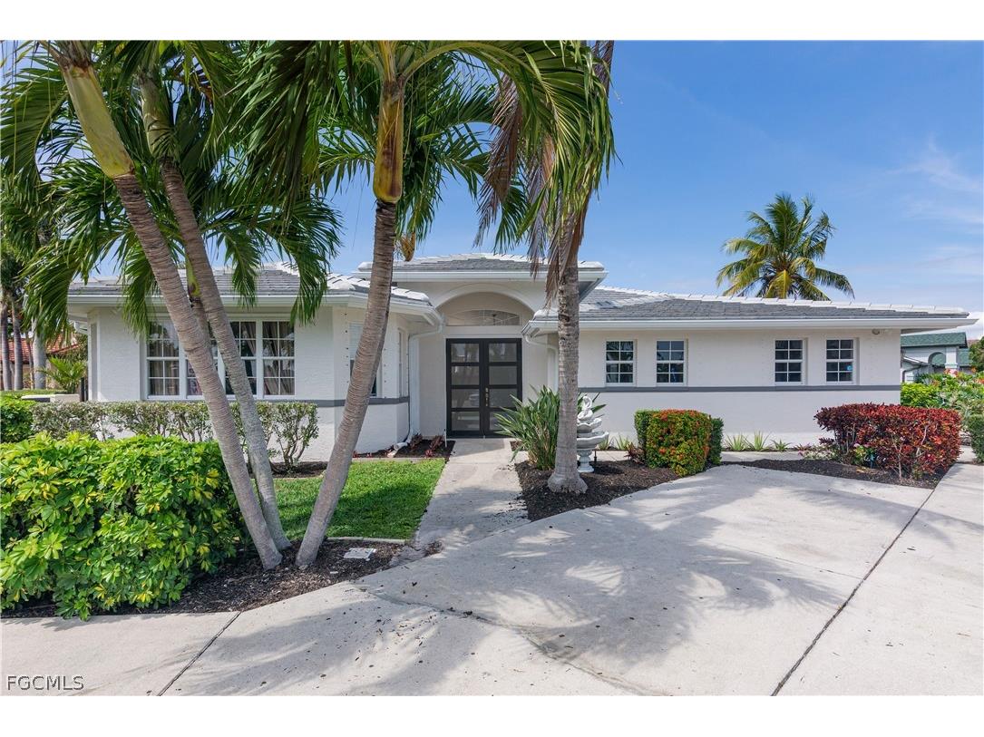 2417 Cape Coral Parkway W Cape Coral FL 33914 2026012104 image1