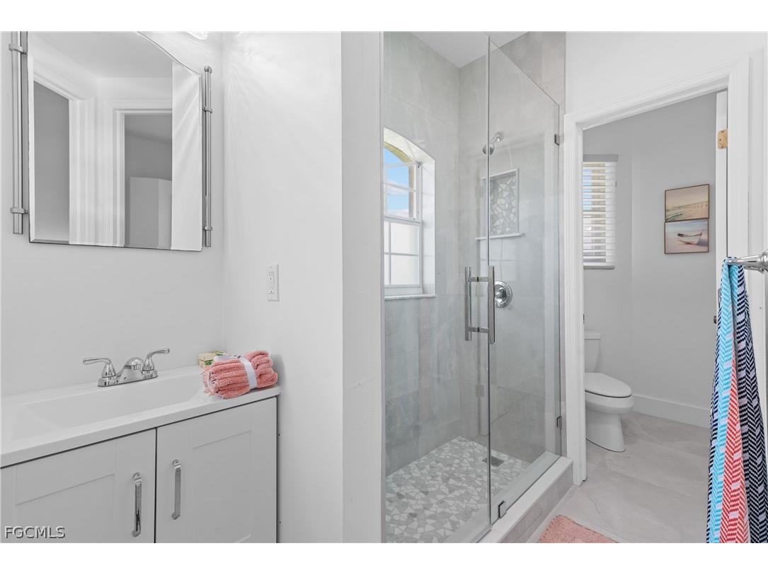 2417 Cape Coral Parkway W Cape Coral FL 33914 2026012104 image17