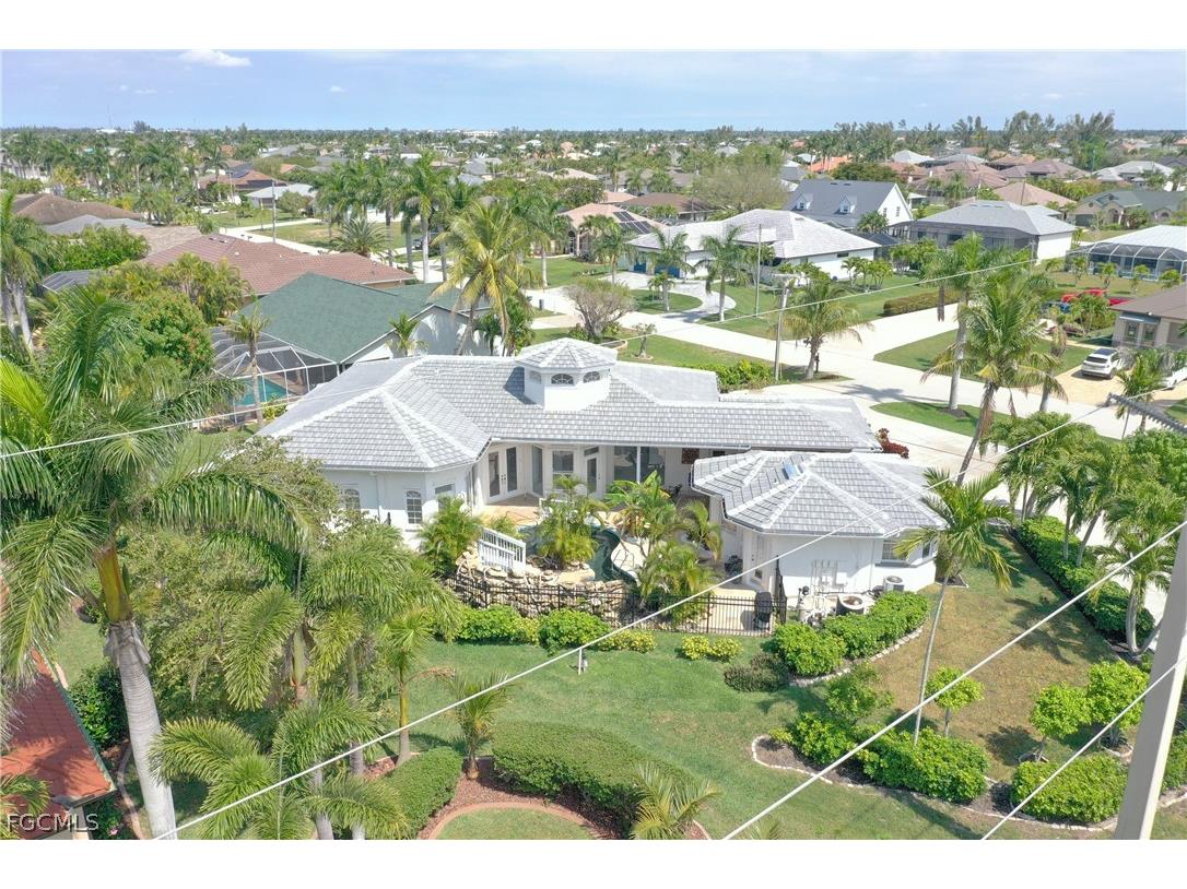 2417 Cape Coral Parkway W Cape Coral FL 33914 2026012104 image24