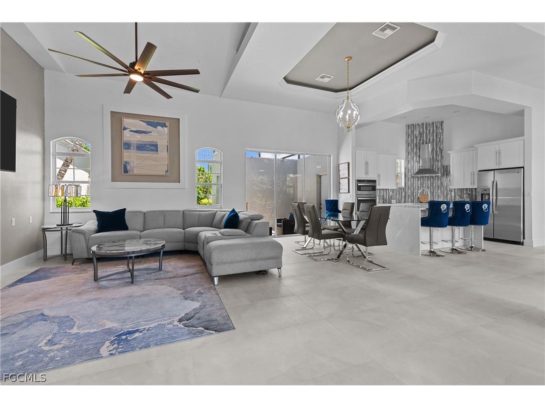 2417 Cape Coral Parkway W Cape Coral FL 33914 2026012104 image3