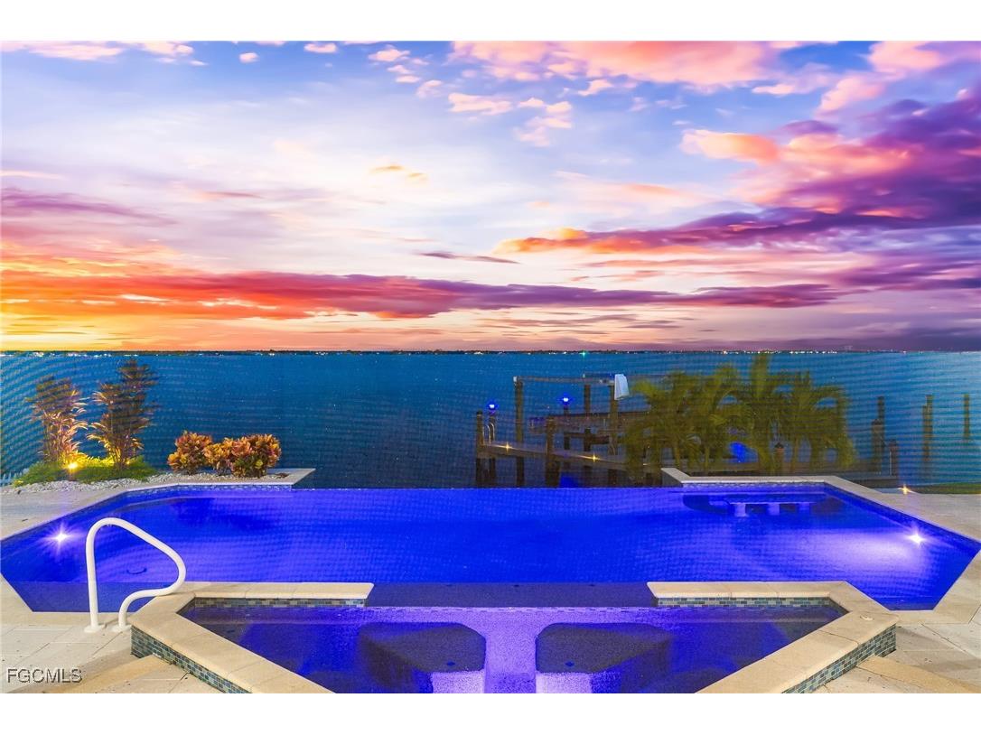 2418 SE 28th Street Cape Coral FL 33904 2025013716 image9