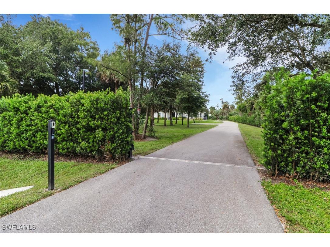 2419 6th Avenue SE Naples FL 34117 225073761 image2