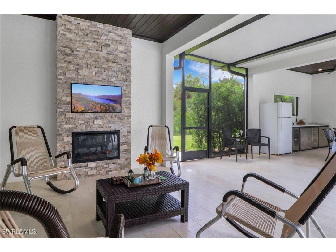 2419 6th Avenue SE Naples FL 34117 225073761 image34