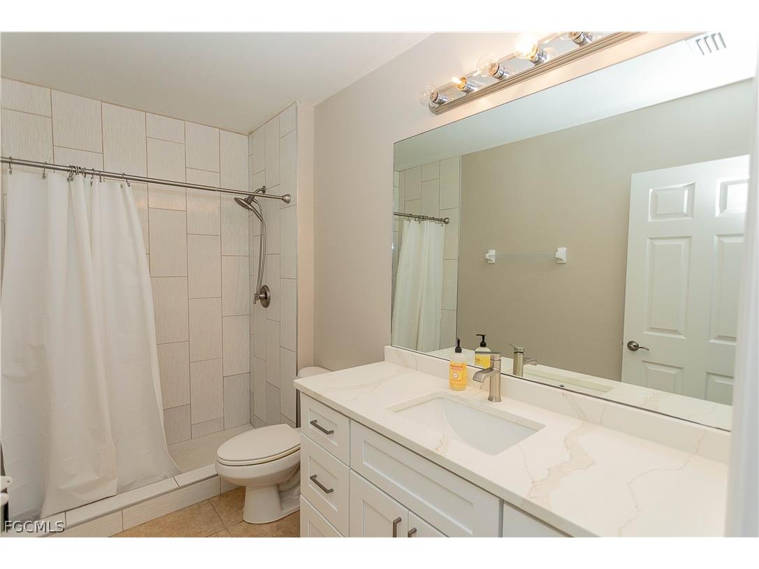 2419 Ashbury Circle Cape Coral FL 33991 2026013004 image22