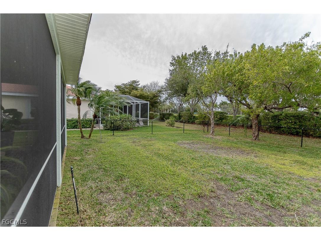 2419 Ashbury Circle Cape Coral FL 33991 2026013004 image34
