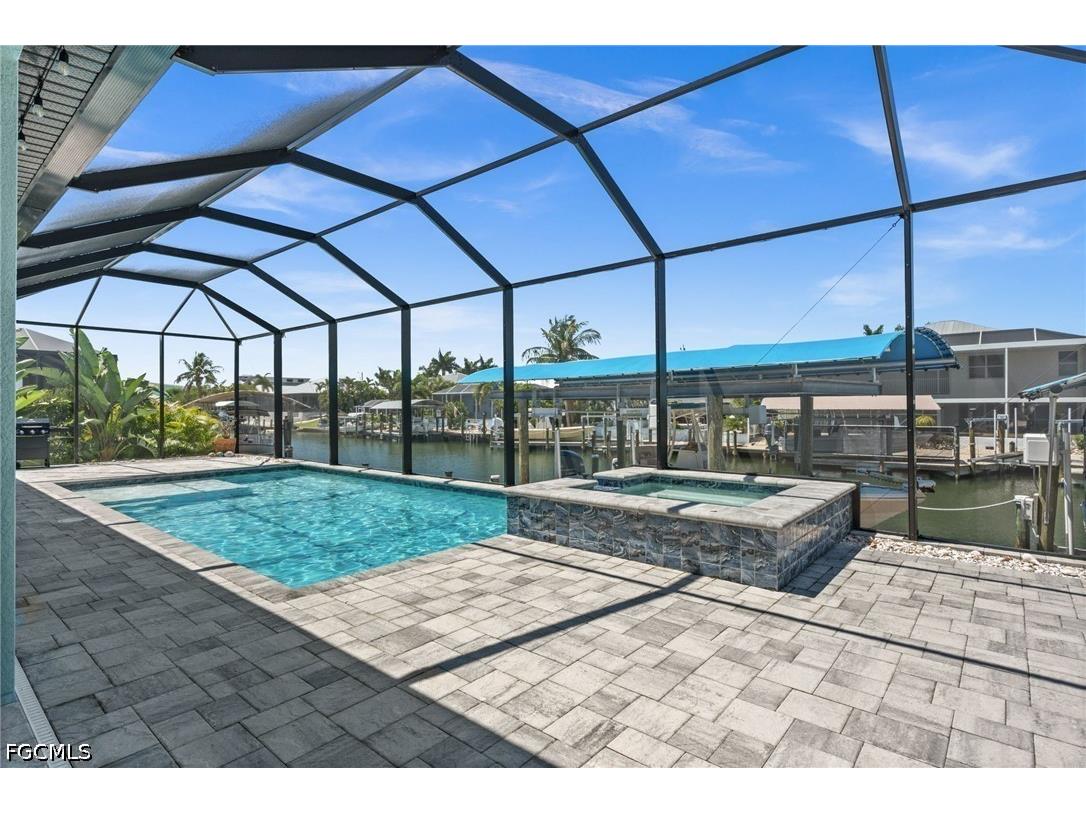 2419 Carambola Lane Saint James City FL 33956 2026015135 image14