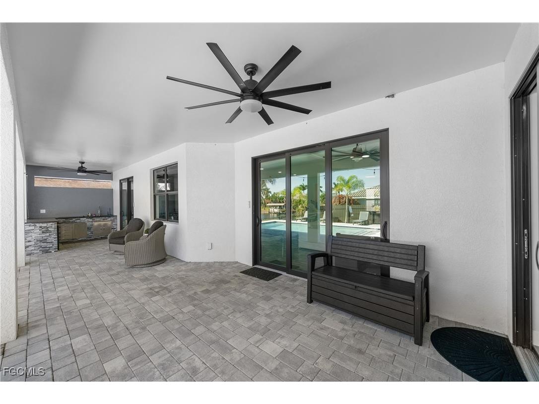 2419 Country Club Boulevard Cape Coral FL 33990 2025015816 image31