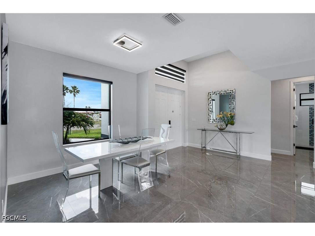 2419 Country Club Boulevard Cape Coral FL 33990 2026019984 image15