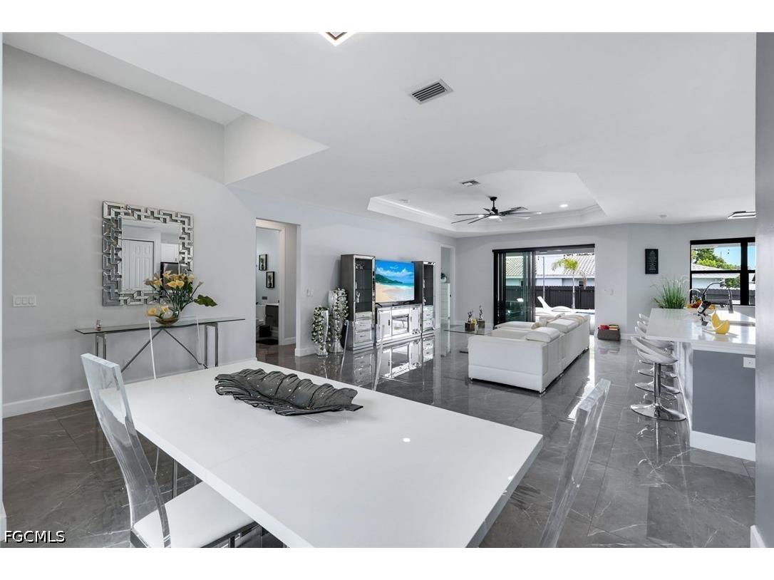 2419 Country Club Boulevard Cape Coral FL 33990 2026019984 image16