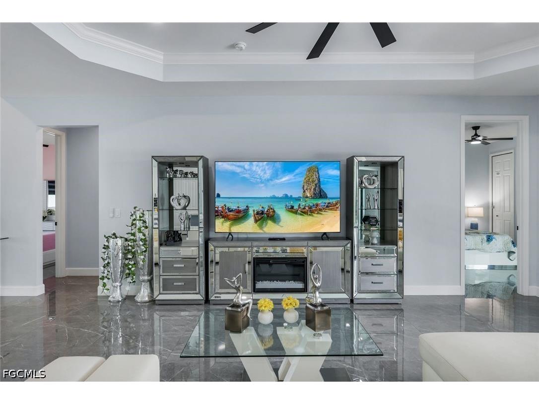 2419 Country Club Boulevard Cape Coral FL 33990 2026019984 image5