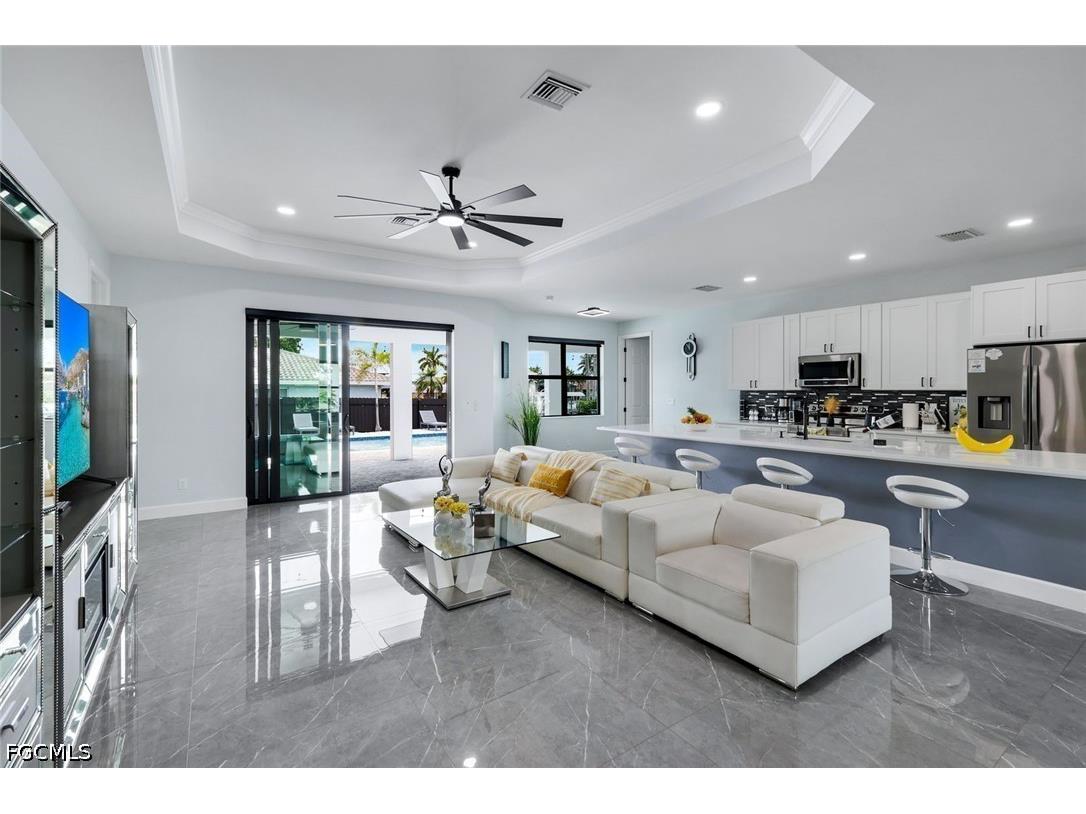 2419 Country Club Boulevard Cape Coral FL 33990 2026021304 image15