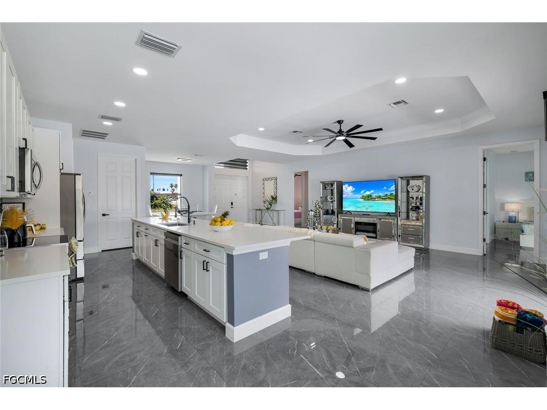 2419 Country Club Boulevard Cape Coral FL 33990 2026021304 image21